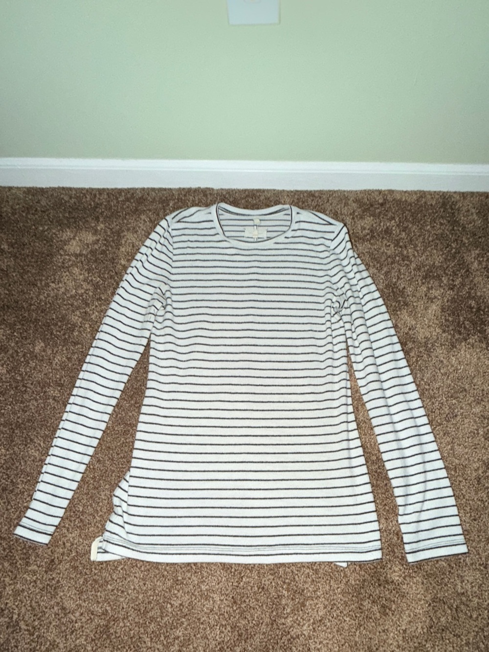 Lou & Grey White Long-Sleeve Crew with Black Stripes
